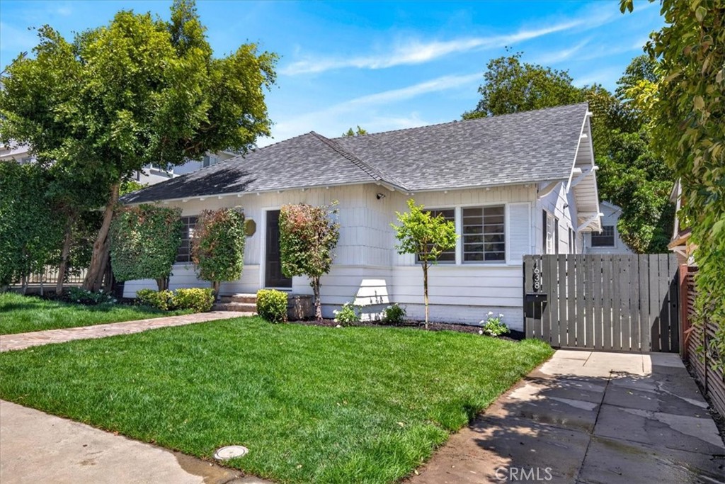 1636 N Sierra Bonita Avenue