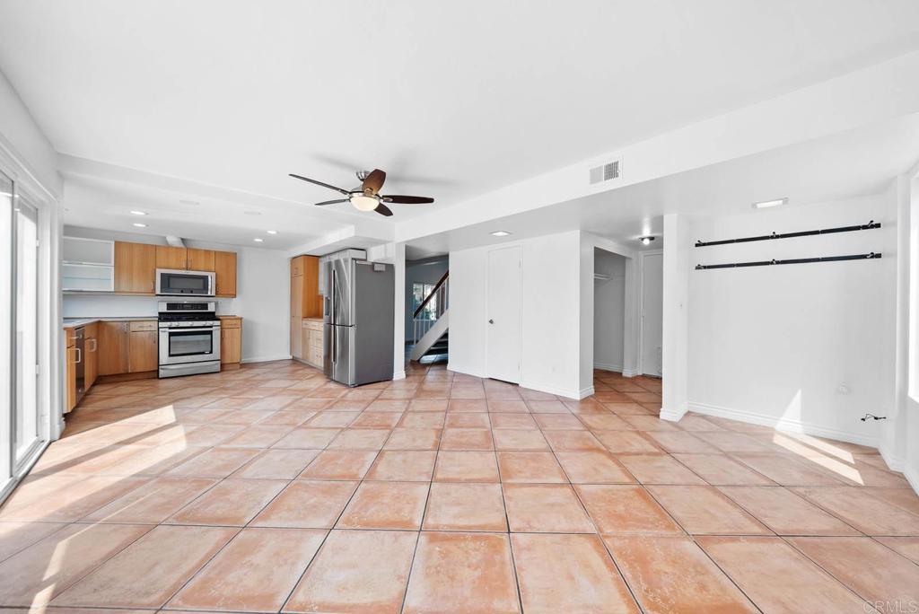 694 Calma Place