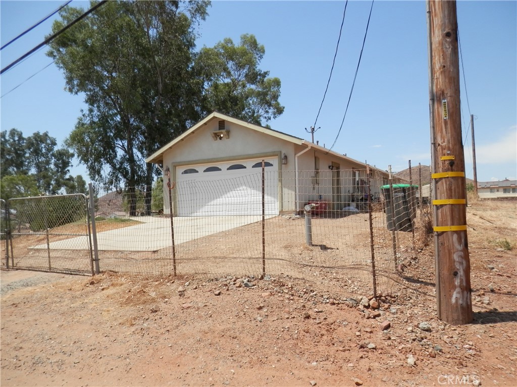 0 A Acacia Street