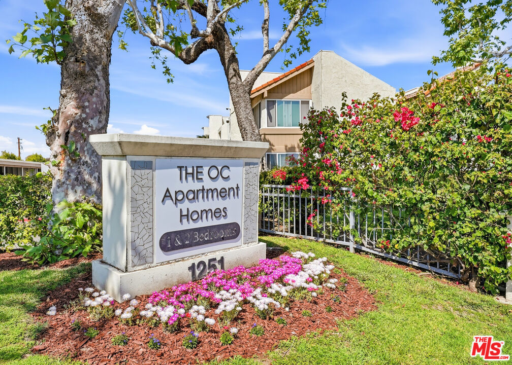 1251 N Placentia Avenue