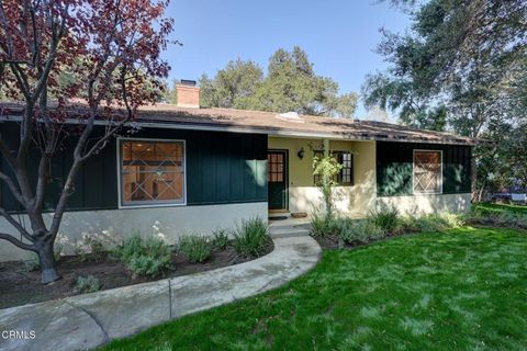 Photo of 530 Mesa Lila Road, Glendale, CA 91208 (MLS # P1-26706)