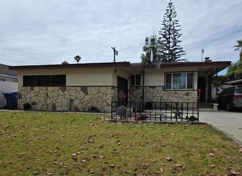 Photo of 3121 N Los Coyotes Diagonal, Long Beach, CA 90808 (MLS # ML82054293)