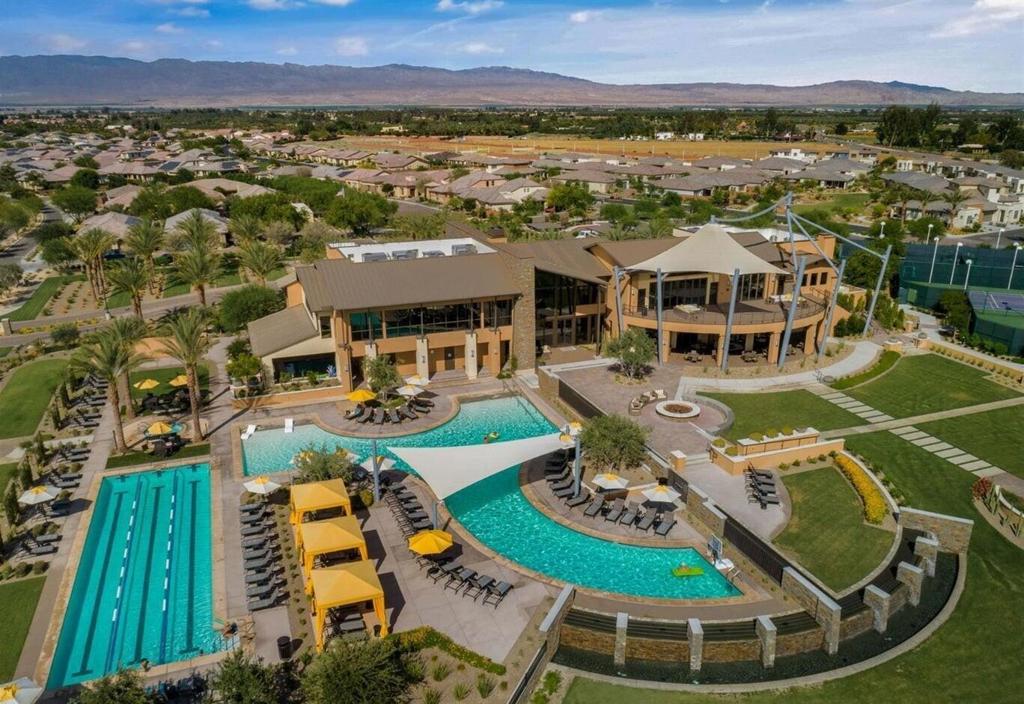 Trilogy Polo Club - Residential