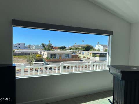 Tiny photo for 2827 Pierpont Boulevard, Ventura, CA 93001 (MLS # V1-36268)
