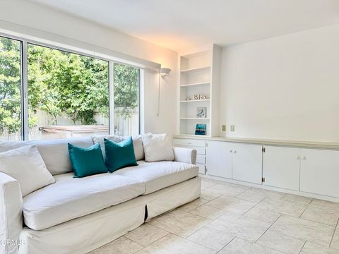 Tiny photo for 2827 Pierpont Boulevard, Ventura, CA 93001 (MLS # V1-36268)