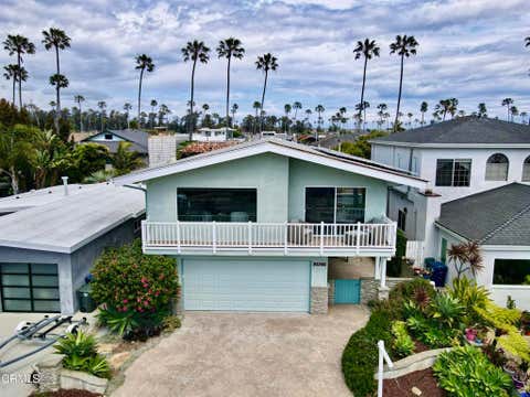 Tiny photo for 2827 Pierpont Boulevard, Ventura, CA 93001 (MLS # V1-36268)