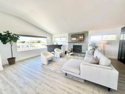 Tiny photo for 2827 Pierpont Boulevard, Ventura, CA 93001 (MLS # V1-36268)