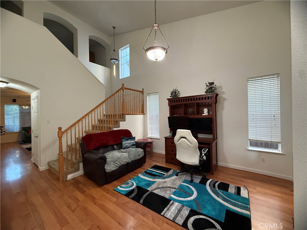 2160 Mabry