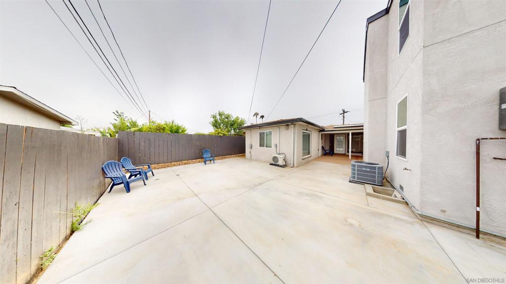 4835 37 63rd St
