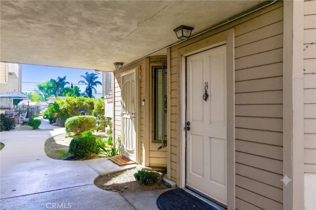 14715 Saticoy Street 14