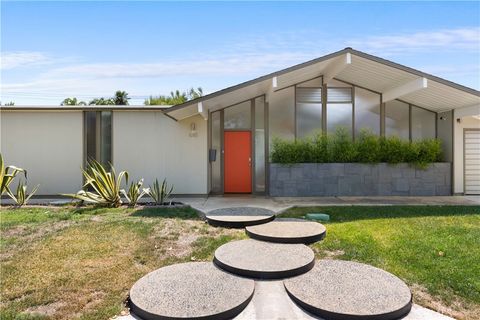 610 E Briardale Orange CA 92865