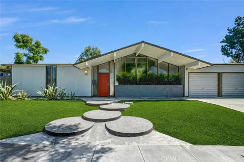 Property photo of 610 E Briardale, Orange, CA 92865