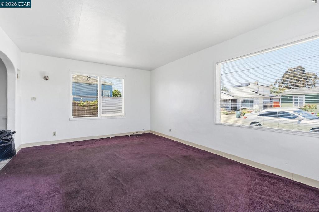 3008 Center Avenue