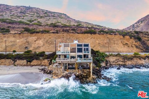 Photo of 26170 Pacific Coast Highway, Malibu, CA 90265 (MLS # 25604493)