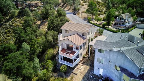 Tiny photo for 2537 Shoreline Road, Bradley, CA 93426 (MLS # ML82051978)
