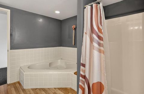 Tiny photo for 2537 Shoreline Road, Bradley, CA 93426 (MLS # ML82051978)
