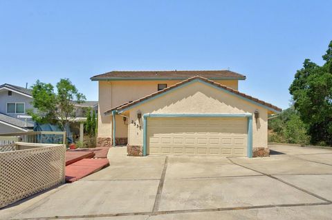 Tiny photo for 2537 Shoreline Road, Bradley, CA 93426 (MLS # ML82051978)