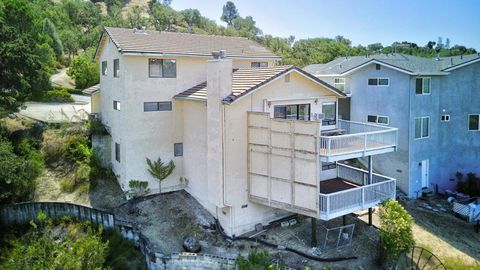 Tiny photo for 2537 Shoreline Road, Bradley, CA 93426 (MLS # ML82051978)