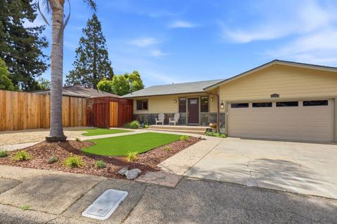 Photo of 3239 Churnside Lane, Santa Cruz, CA 95062 (MLS # ML82048997)