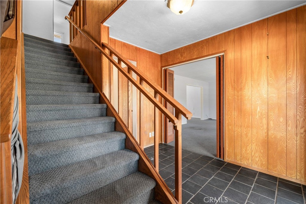 948 W Buffington