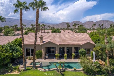Photo of 81125 Golf View Drive, La Quinta, CA 92253 (MLS # OC26070261)