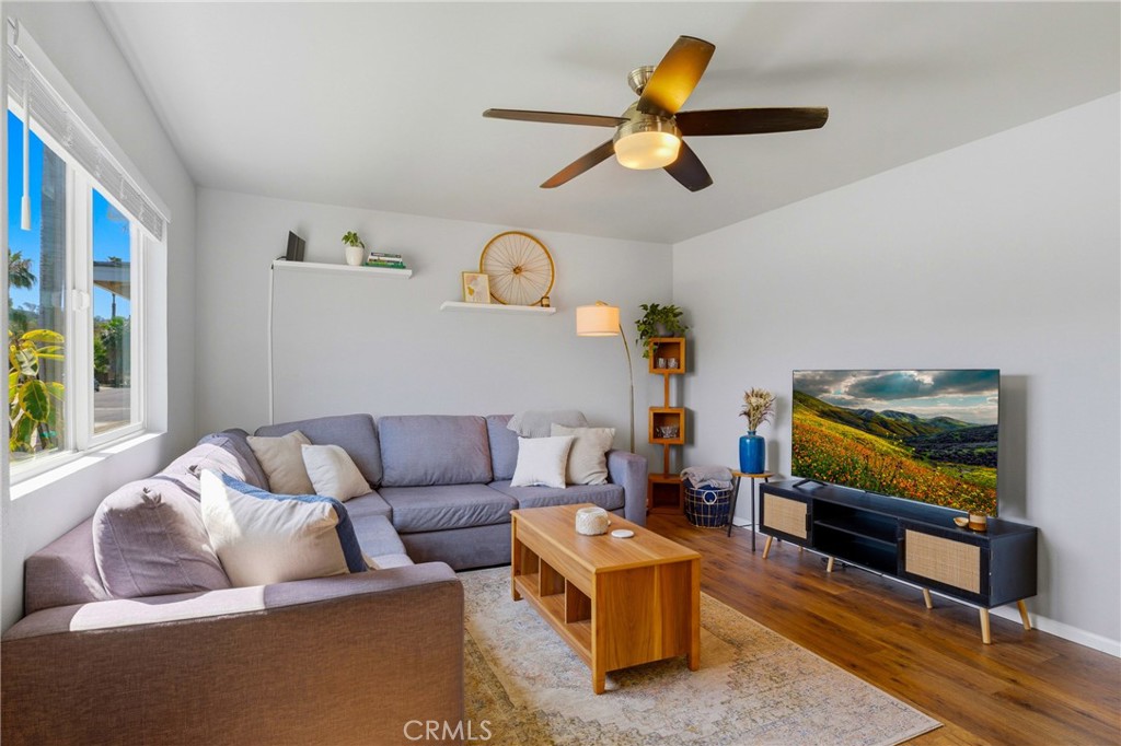 153 Avenida Del Gado