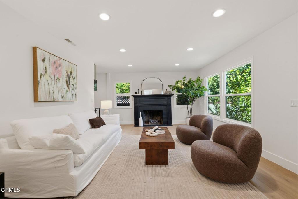 2805 E Del Mar Boulevard