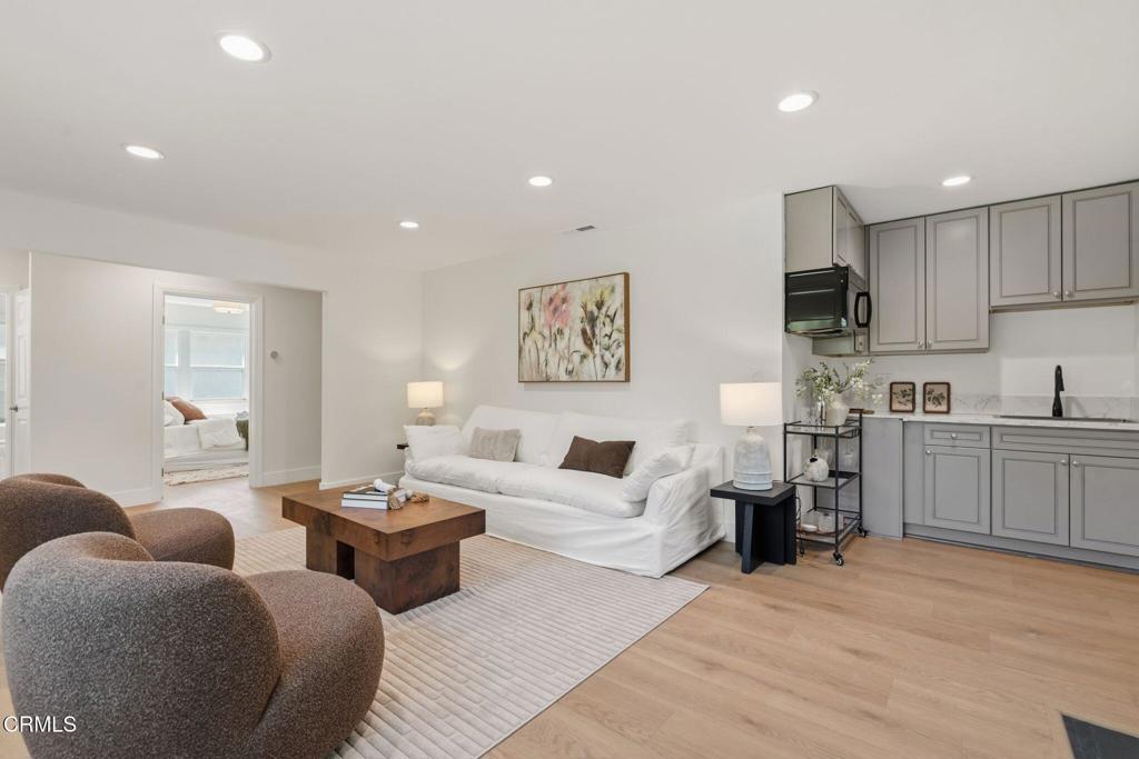 2805 E Del Mar Boulevard