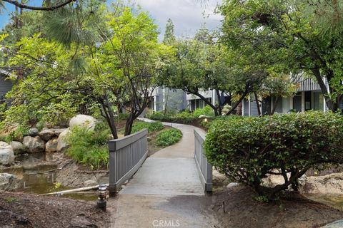 25661 Pine Creek Wilmington CA 90744