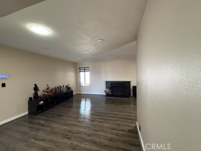 1517 De Anza Street