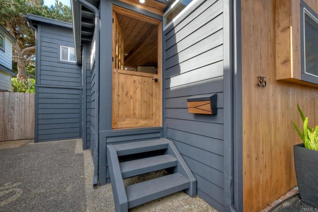 123 Jasper Street 35