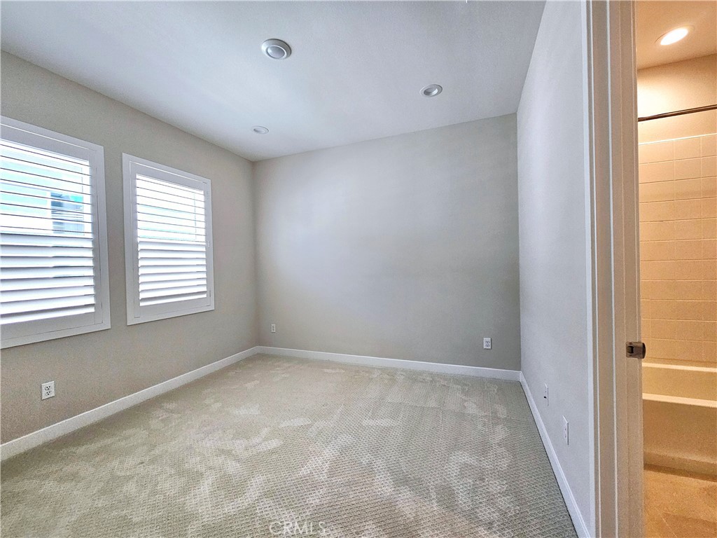 the meadows - Residential Lease