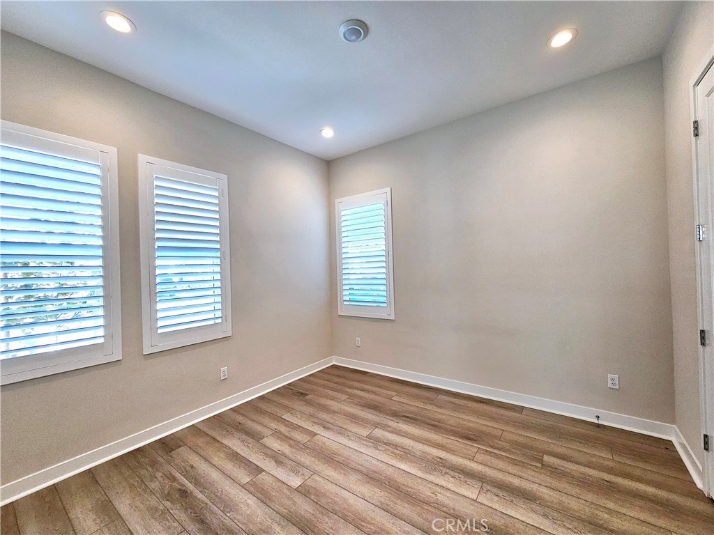 the meadows - Residential Lease