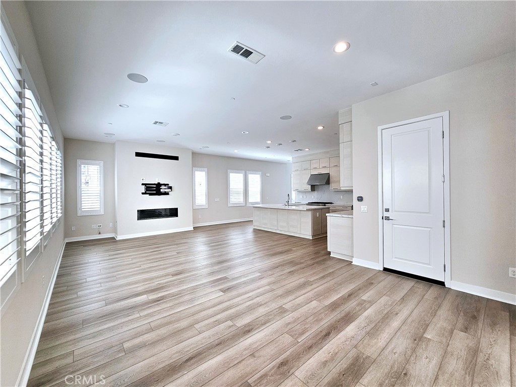 the meadows - Residential Lease