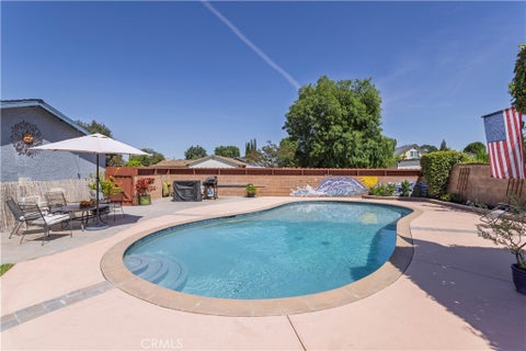 Tiny photo for 23300 Haynes ST, West Hills, CA 91307 (MLS # SR26103013)