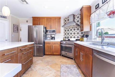 Tiny photo for 23300 Haynes ST, West Hills, CA 91307 (MLS # SR26103013)