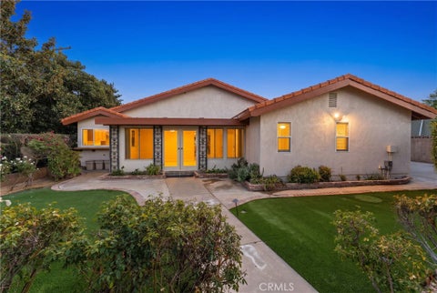 Photo of 4505 W Avenue M12, Lancaster, CA 93536 (MLS # SR26208989)