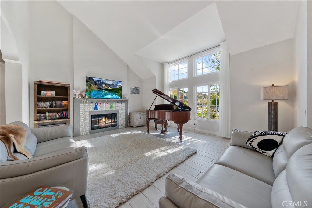 1312 Dubonnet Court