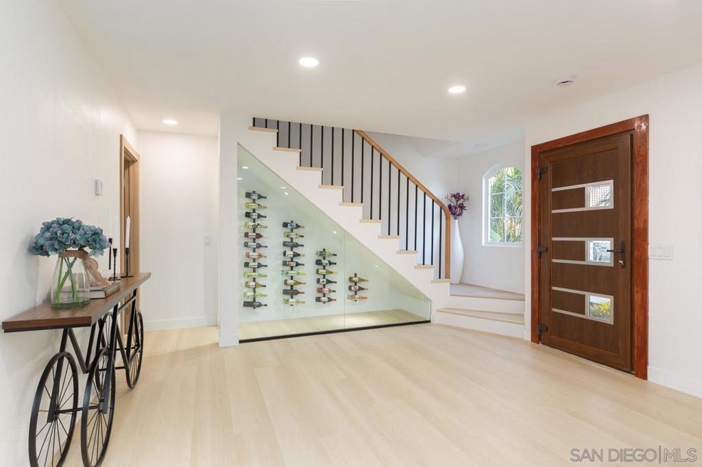 460 Chinquapin Ave.