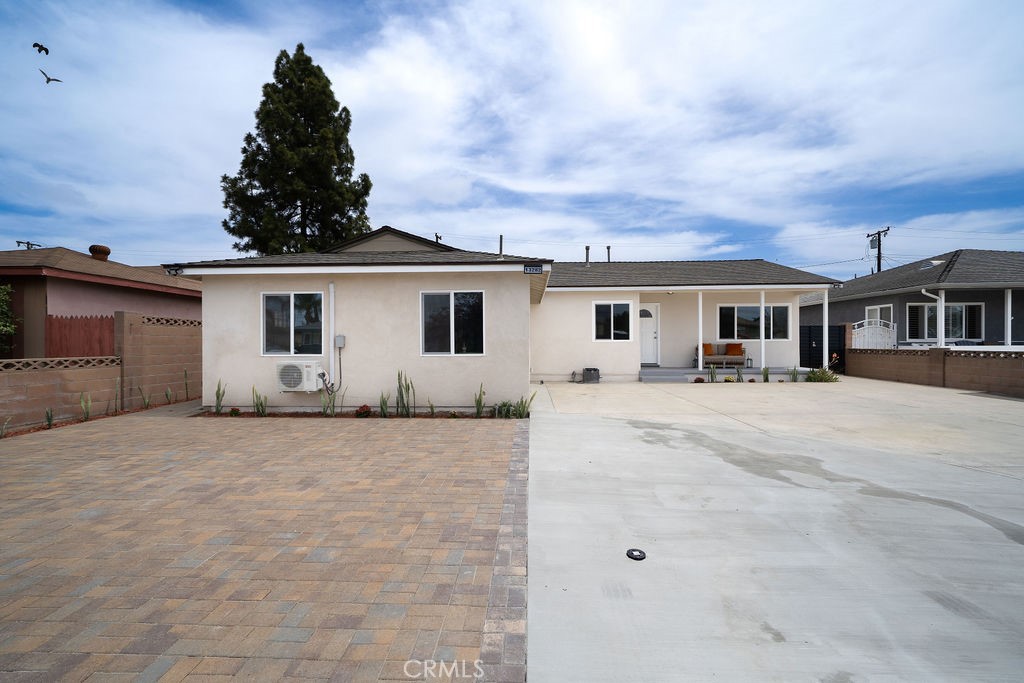 13282 -13280 NEVADA ST.