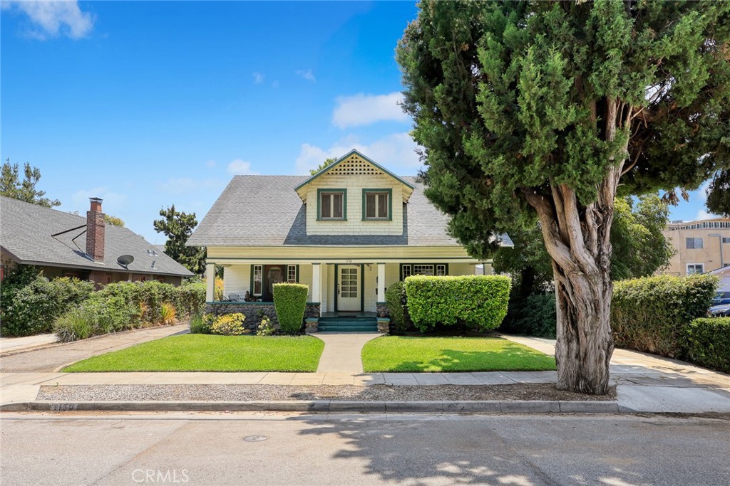 1156 Steuben Street