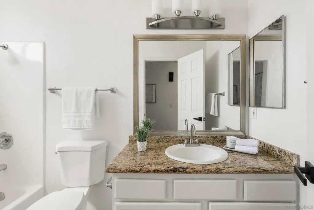 El Cajon, California 92019, United States, 1 Bedroom Bedrooms, ,1 BathroomBathrooms,Residential,Active,153823