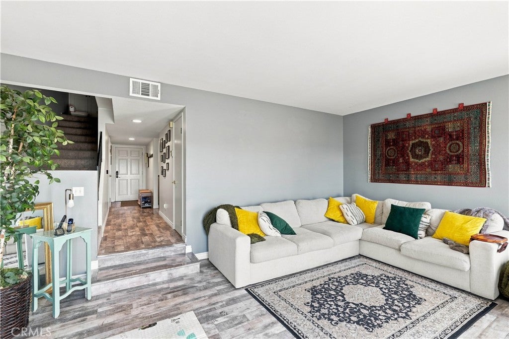 15760 Midwood 5