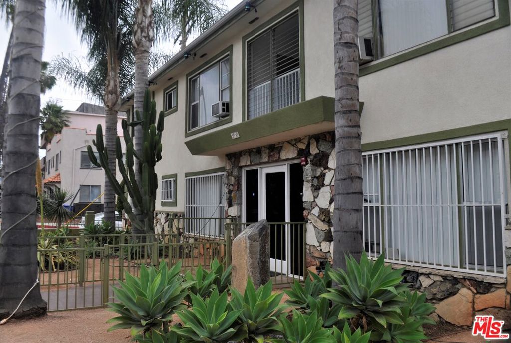 Northeast Hollywood 1BR/1BA updated apartment for rent now! Advantageous location in Hollywood situated on a non main street with long time neighbors. Close to Netflix, Griffith Observatory, Los Feliz and the 101fwy. Includes parking, water, sewer stainless steel appliances! Easy to show. Call/Text Now!