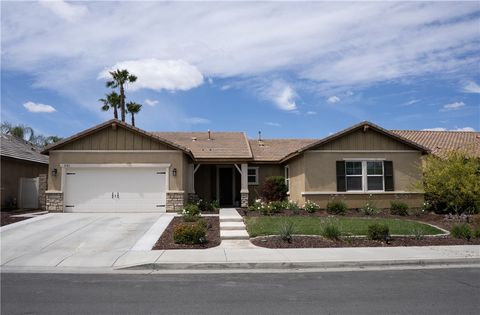 Photo of 31763 Quilt Way, Menifee, CA 92584 (MLS # SW26084971)