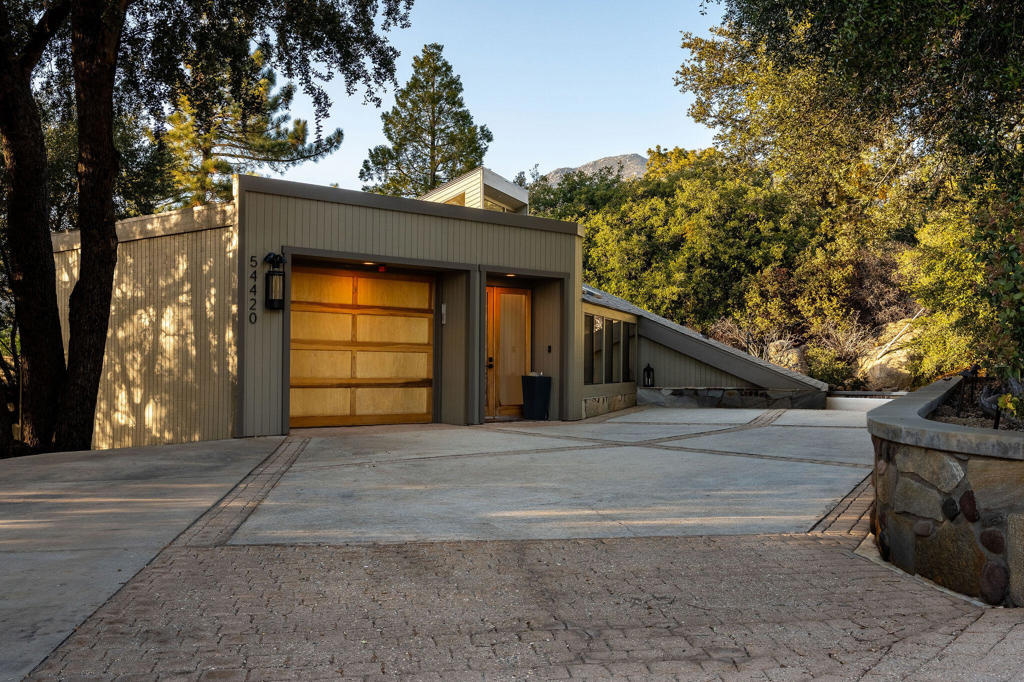 54420 Village View Drive