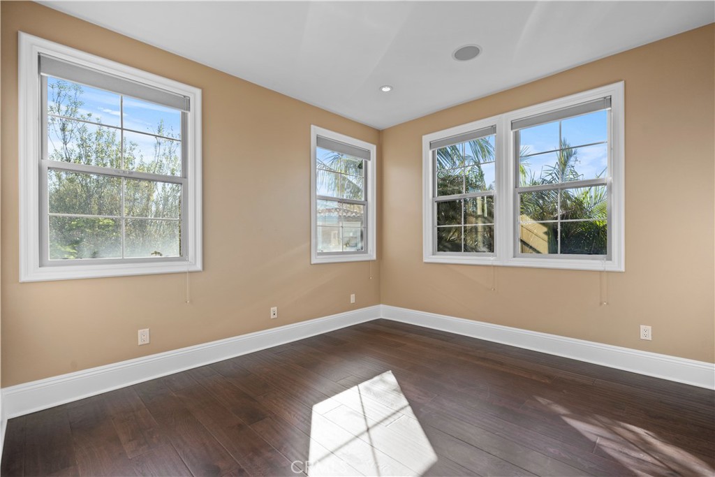 Cotton Hills (COTH) - Residential Lease