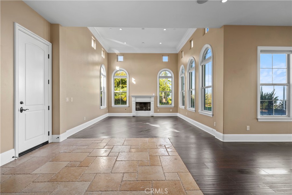 Cotton Hills (COTH) - Residential Lease