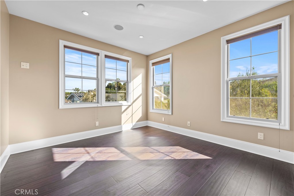 Cotton Hills (COTH) - Residential Lease