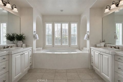 Tiny photo for 6 Cavaillon, Newport Coast, CA 92657 (MLS # OC26000637)